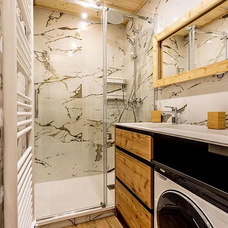 4 Pers. 40m², Style Montagne Moderne, Proche Commodités Aux Belleville - Fr-1-545-47 Appartamento Val Thorens